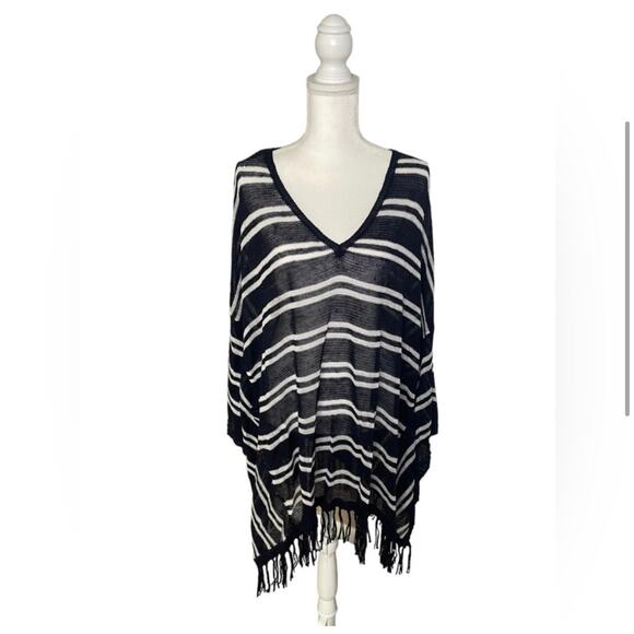 Zenergy Chico’s Rebekah Fringe Navy Striped Poncho Size Large XL - NWT - Picture 2 of 8